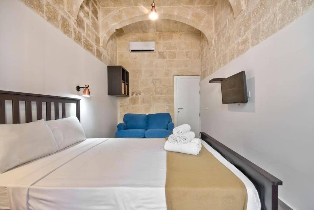 Vallettastay Old Lodge Apartment 1 Екстериор снимка
